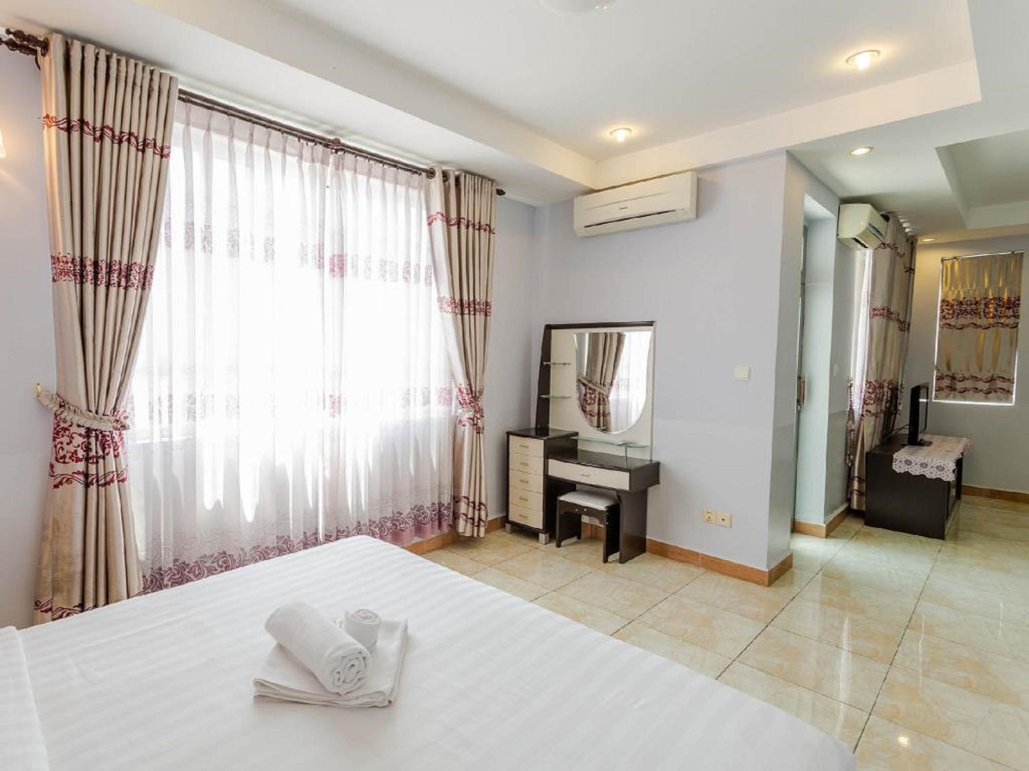 Mekongview 1 Condotel Phnom Penh Bagian luar foto