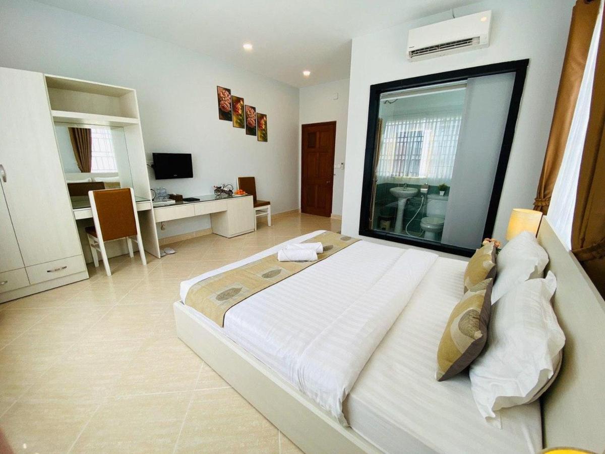 Mekongview 1 Condotel Phnom Penh Bagian luar foto